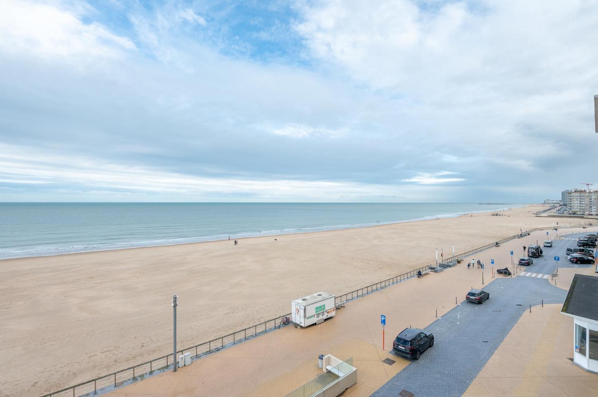 Eliza - Luxurious Apartment With Stunning Sea Views Ostende Kültér fotó